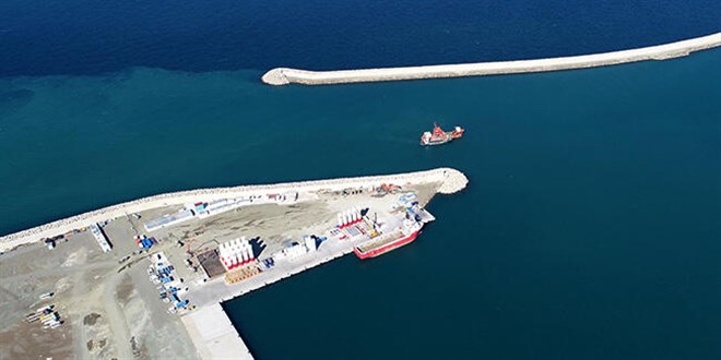 Karadeniz'deki doğal gazın çıkarılmasında 2 bin kişi istihdam edilecek