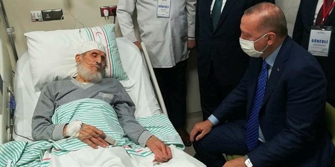 Erdoğan'dan şehit polis Fethi Sekin'in babasına ziyaret