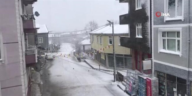 İstanbul'da yağışlı hava etkili oluyor