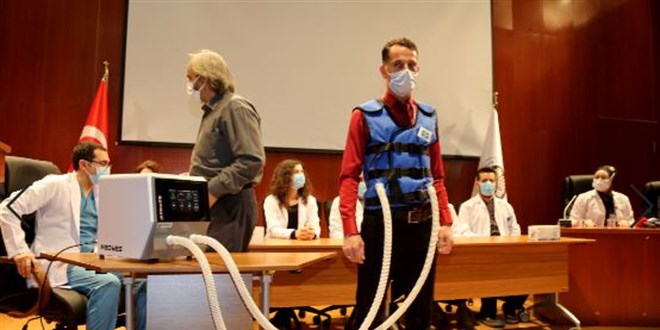 'Gs duvar fizyoterapi cihaz' Kovid-19 hastalarna nefes oldu