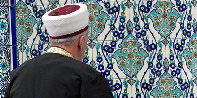 Belçika, eşcinsellik karşıtı Türk imamı sınırı dışı ediyor