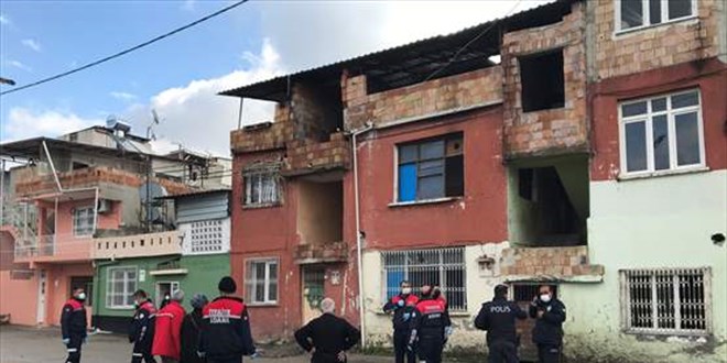 Adana'da 78 yandaki kii evinde l bulundu