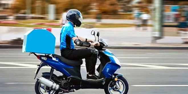 Postacı ve kargoculara aşıda öncelik