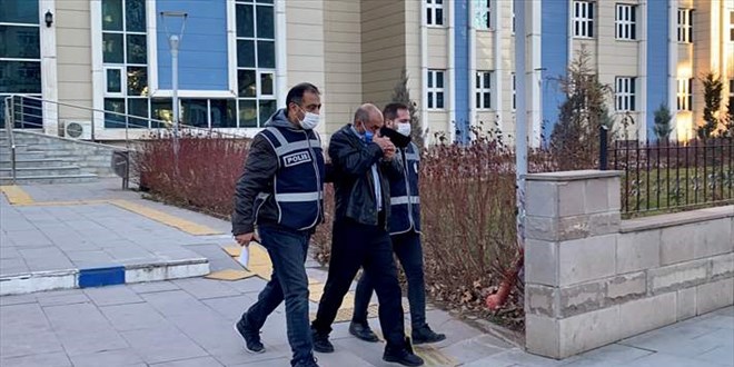 21 yıl önceki pompacı cinayeti siyah otomobil ayrıntısıyla çözüldü