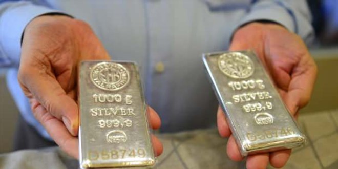Gümüşteki sarsıntı devam ediyor. 29 dolar sınırını geçti