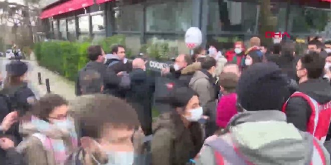 Polis amiri 'aşağı bak' değil 'aşağıdan git' demiş