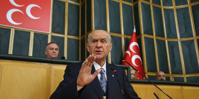 Bahçeli: Evlatlarınıza sahip çıkın, onun bunun keyfine bırakmayın