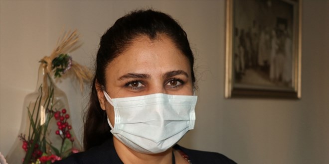 Çalıştığı hastanede ailesinden 2 kişiyi virüsten kaybetti