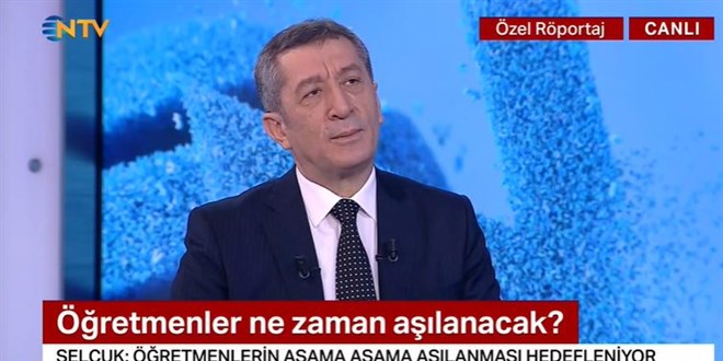 Bakan Selçuk: Aşama aşama tüm öğretmenler aşılanacak