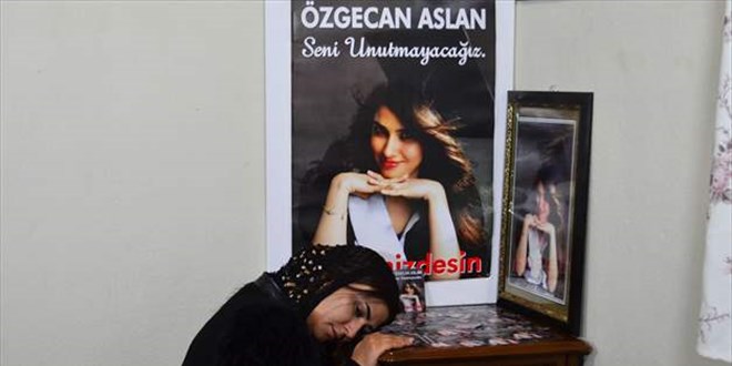 Özgecan Aslan'ın yaşadıkları şarkı sözlerine yansıdı
