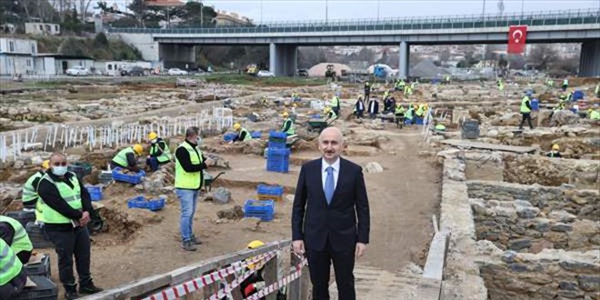Bakan Karaismailoğlu: Haydarpaşa Gar Alanı, tasarım konseptiyle dünyada bir ilk olacak