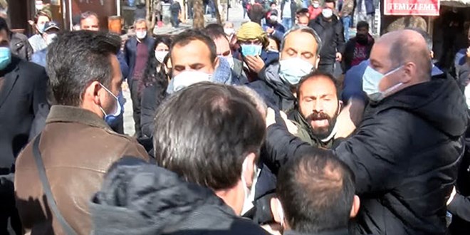 Tunceli'de, izinsiz 'Boazii' eylemi gerginlii