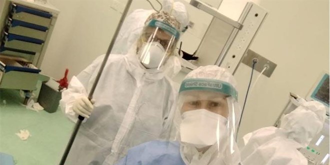 KKTC'de korona hastas anne ikiz bebek dnyaya getirdi