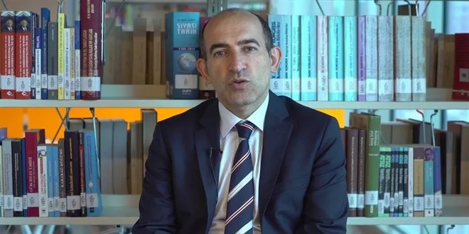Rektör Melih Bulu o dekanı kınadı. Üniversite soruşturma başlattı
