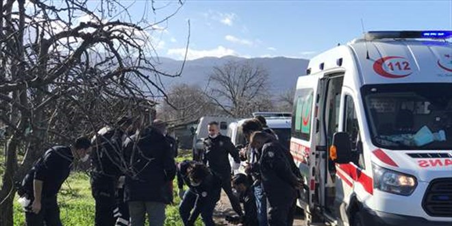 Bursa'da bir kişi yol kenarında tabancayla öldürülmüş bulundu