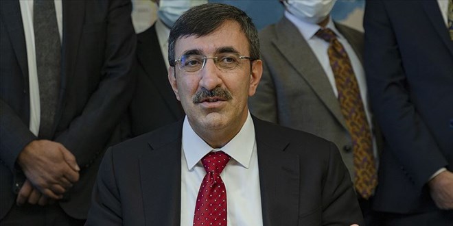 Cevdet Yılmaz: Virüsün ekonomik etkilerini de iyi yönettik