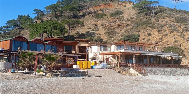 3. derece sit alanındaki kaçak yapı çalışması durduruldu
