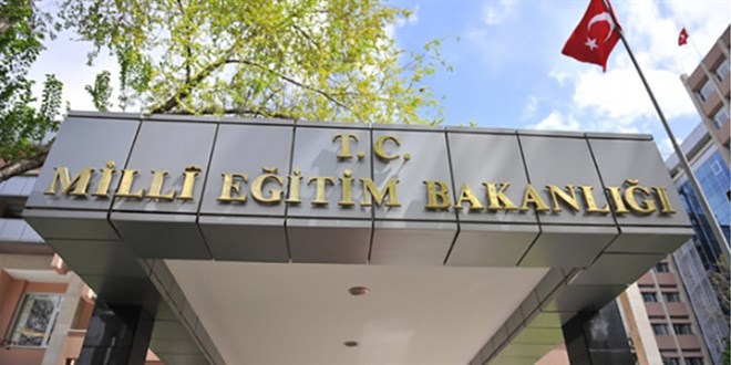 MEB'den uygunsuz içerikli videolar konusunda ailelere uyarı