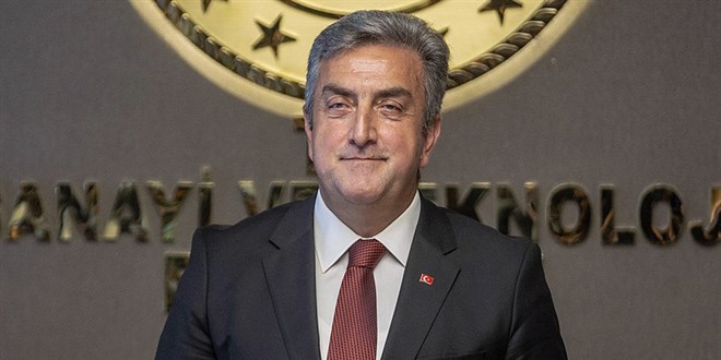 'İlk 10 senelik programda insanlı uçuş hedefi yok'