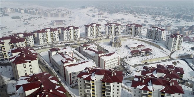 Yüksekova belediye hizmetleriyle 'şehir kimliği'ne kavuştu