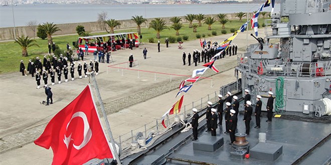 Deniz Harp Okulu'nda devir teslim töreni
