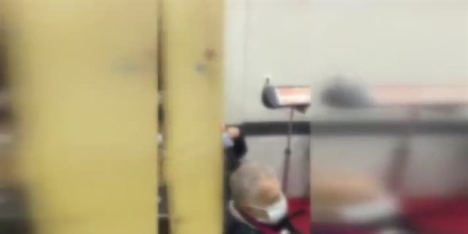 Mühürlenen kıraathanede oyun oynayanlara para cezası