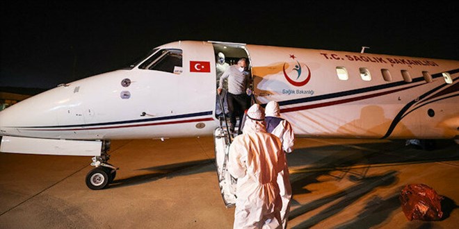 Üç kişi Tanzanya'dan uçakla yurda getirildi
