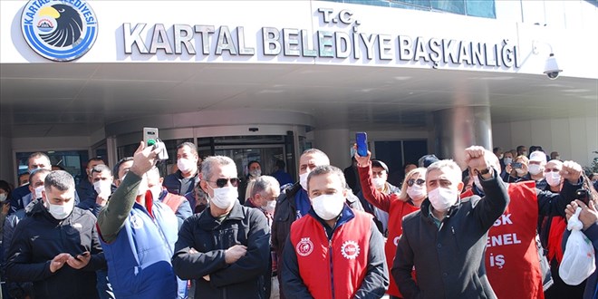 Kartal Belediyesine grev kararı asıldı