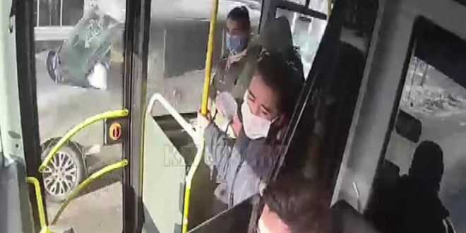 Kimliğini evinde unuttu, imdadına halk otobüsü yetişti