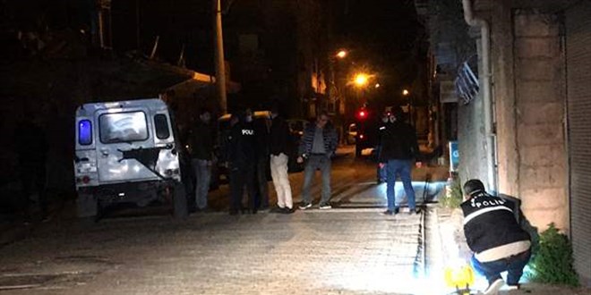 Adana'da pompalı tüfekle vurulan bekçi yaralandı