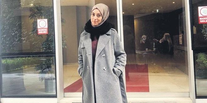 25 yıl sonra evlatlık olduğunu öğrendi