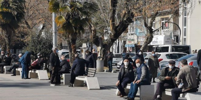 Ocak'ta yeşil olan harita, Şubat'ta kırmızıya döndü