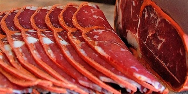 Kayseri pastırması salgın sürecinde e-ticaret üzerinden satıldı