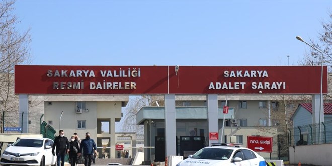 Cinsel istismar suçundan yargılanan sözde tarikat liderinin davası ertelendi