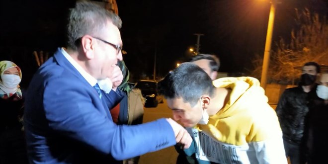 Kızını taciz eden adamı öldüren baba cezaevinden çıktı