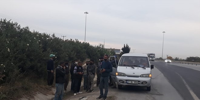 12 kiilik minibste bulunan 18 yolcuya sosyal mesafe ve maske cezas
