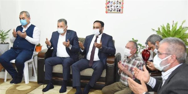 Online asker mevlidi düzenlediler