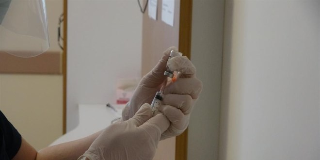 Trakya'da 244 bin 278 kişiye aşı uygulandı