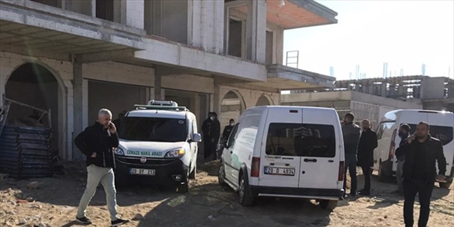 Çalıştıkları inşaatta tartıştığı 2 kardeşini tabancayla öldürdü