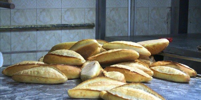Ankara'da ekmek zammı iptal edildi