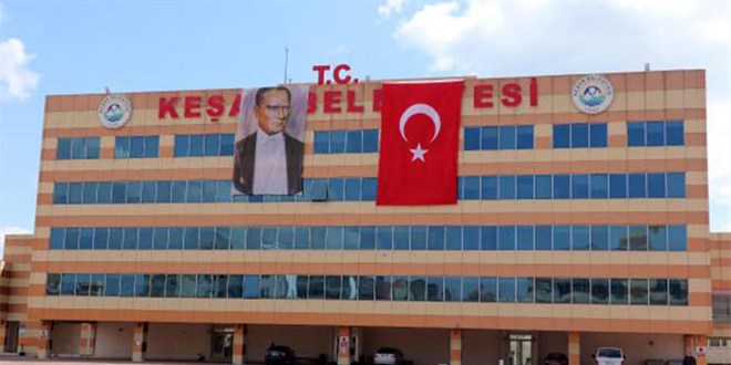 Kadına şiddet uygulayan personelin işine son verilecek