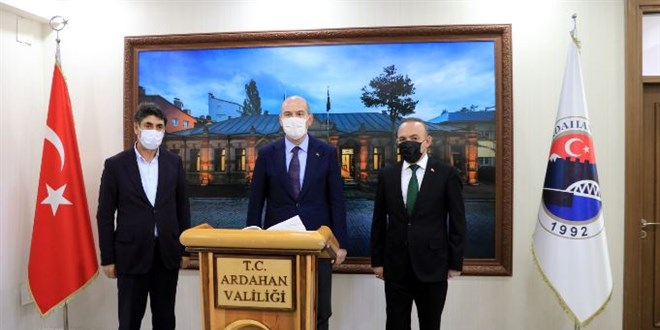 Bakan Soylu, Ardahan'da güvenlik toplantısına katıldı
