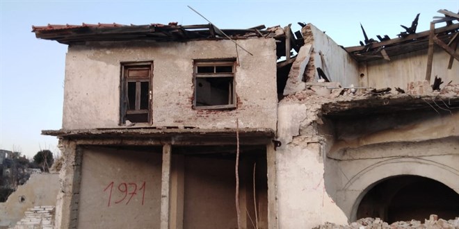 600 yıllık Osmanlı hamamı maden aramalarında zarar gördü