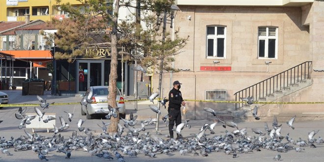 O il bugün tam kapandı! Sokaklar sessiz