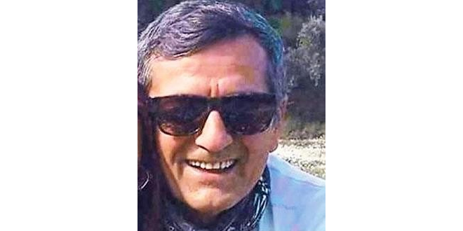 Emekli astsubay evinde ölü bulundu