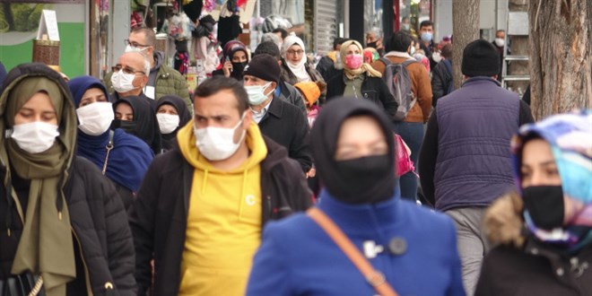Çok yüksek riskli ilde kurallar hiçe sayıldı