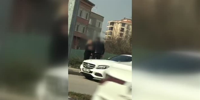 Bursa'da bir kadının sokakta darbedilmesiyle ilgili 2 kişi yakalandı
