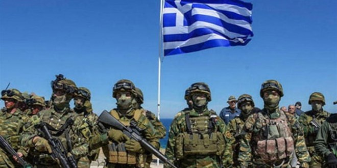 Yunan ordusundan sıkıyönetim rejimi