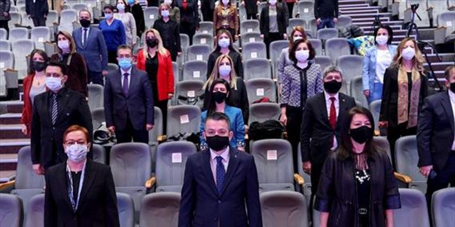 Bakan Pakdemirli, Bakanlığın kadın personeliyle bir araya geldi