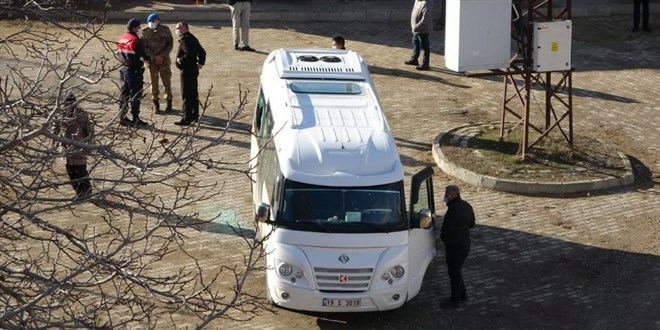 Oğluyla kavga eden 2 öğrenciyi öldüren zanlı tutuklandı